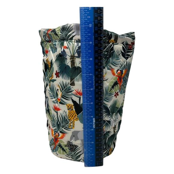 Lug Tumbler Storage Bag Wildlife Cream Travel Quilted Toiletry Wipe Clean Tote - Picture 13 of 15